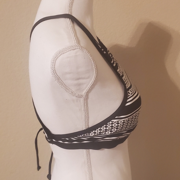 Jag Black Noir High Neck Bra/ Bikini Halter Top Criss-Cross Strap Back S… - Picture 5 of 10